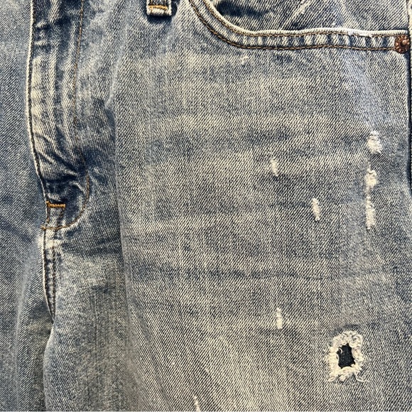 J. Crew Broken-In Boyfriend Denim Shorts, Size 30 - Picture 3 of 6